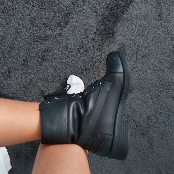 Rampage Leather Boots - Picture 3 of 4